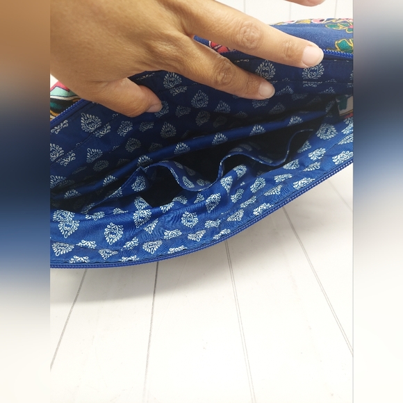 Vera Bradley Blue Romantic Paisley Messenger Women's Bag - Picture 10 of 15